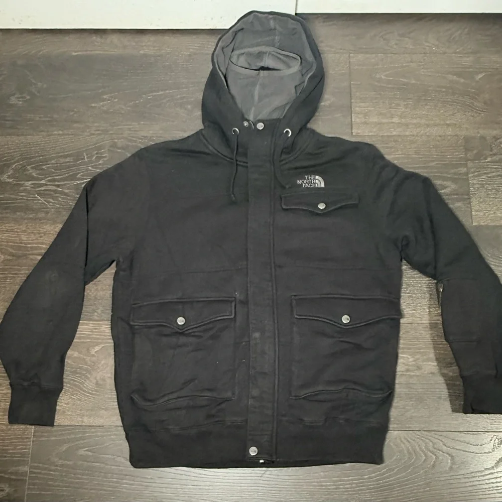 The North Face Charcoal Hooded Winter Jacket Size L